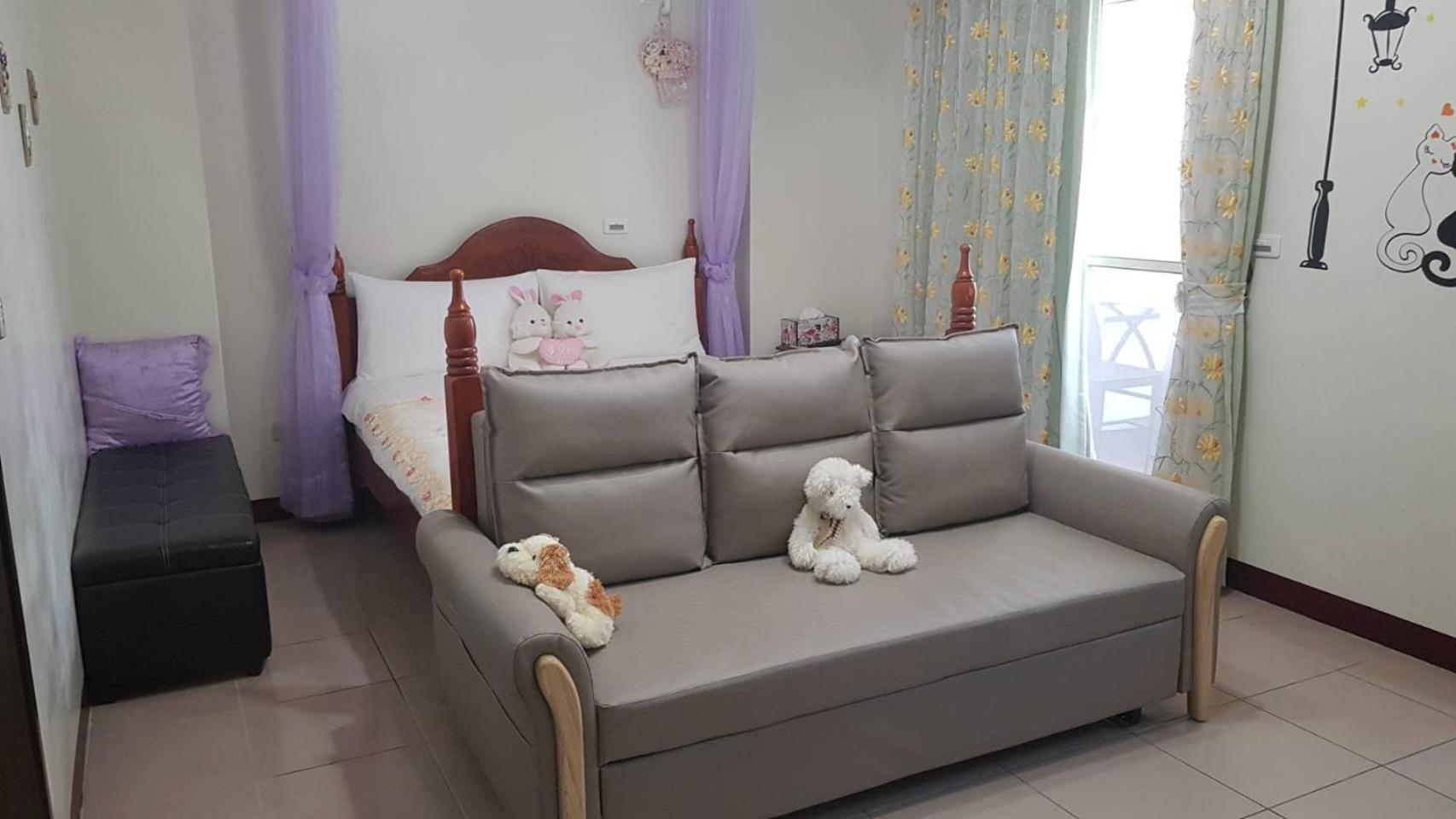 Leisure Homestay Hualien stad Exteriör bild
