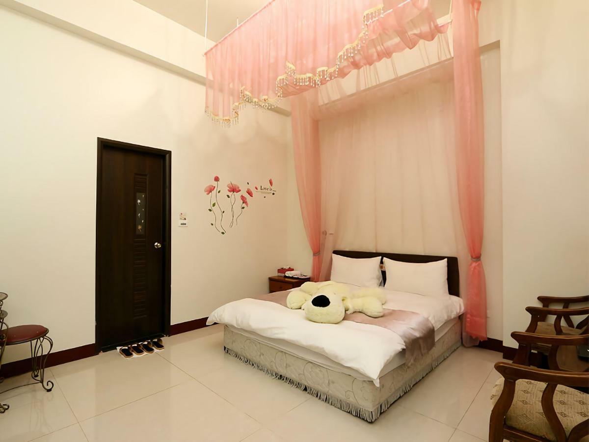Leisure Homestay Hualien stad Exteriör bild